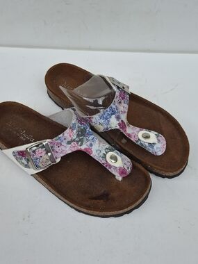 Women's Floral T-strap Leather Sandals - Pink/Blue Floral